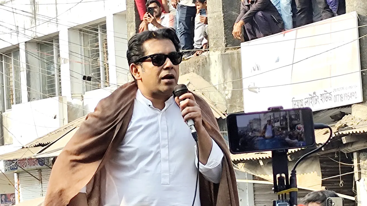 ৪০ কেন্দ্রের ফলাফলে এগিয়ে আন্দালিব রহমান পার্থ