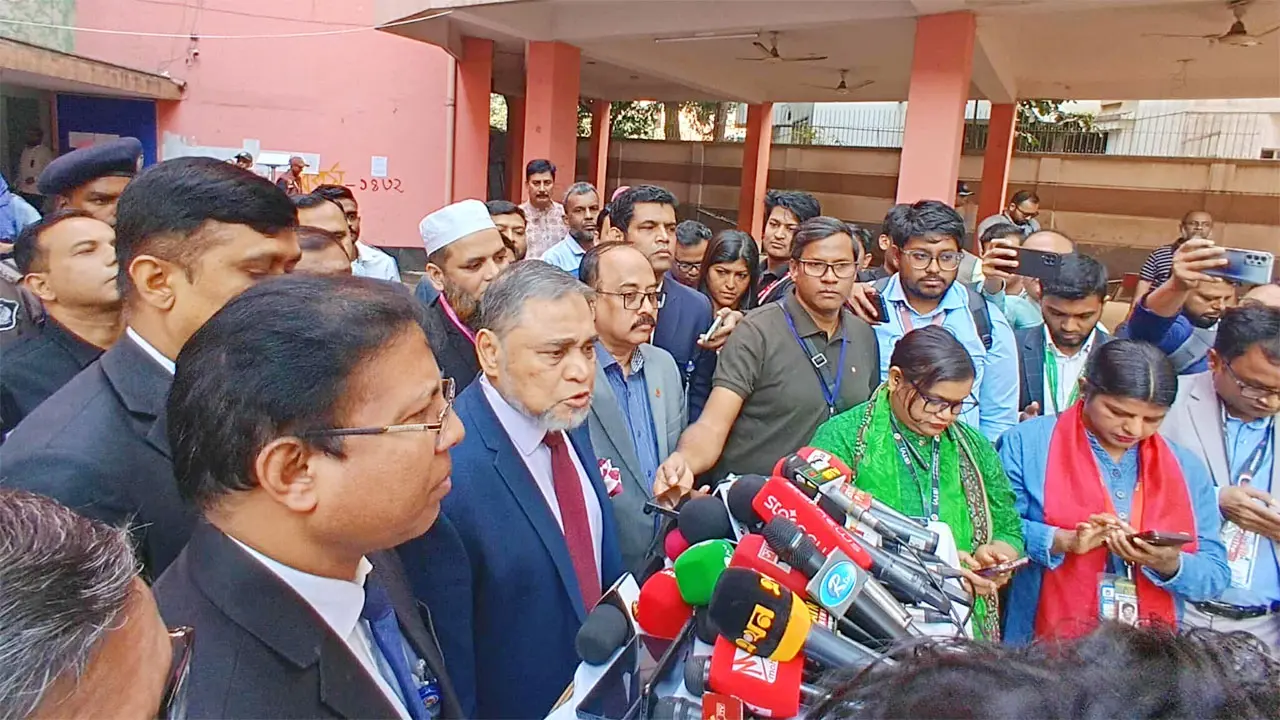 বাংলাদেশের গণতন্ত্রের ট্রেন গন্তব্যে পৌঁছাবে: সিইসি