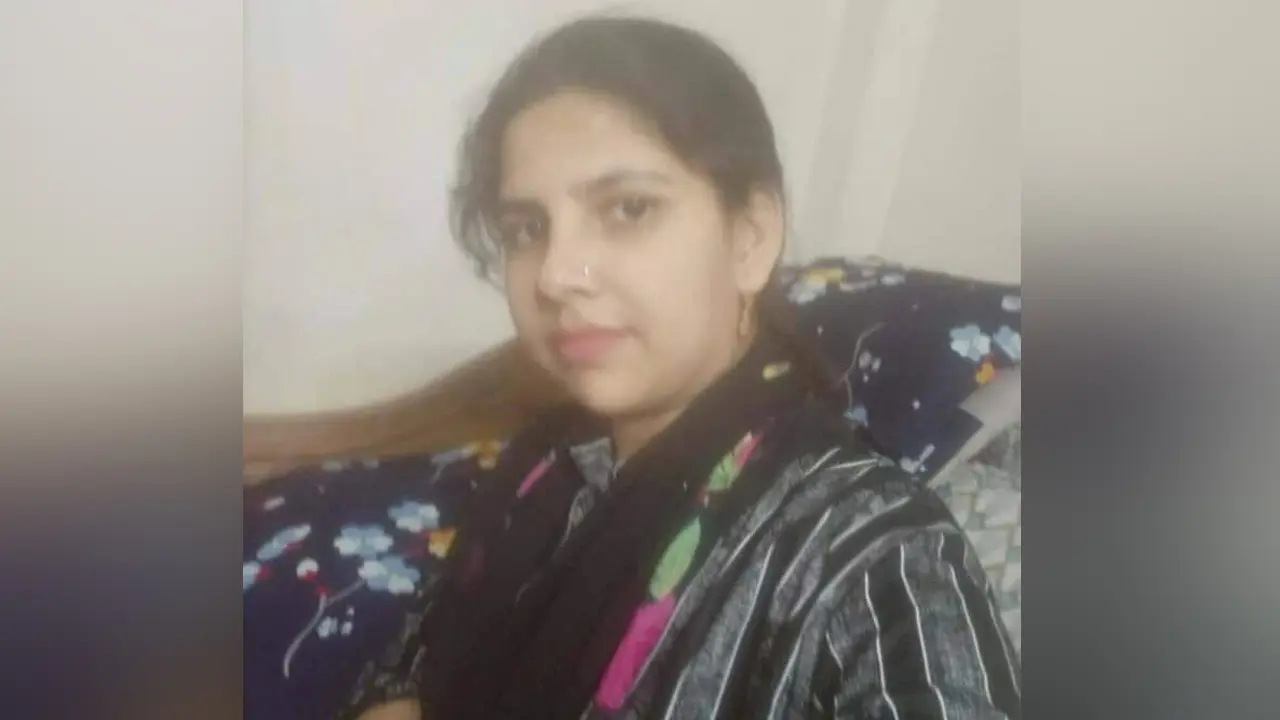 পার্লারের টয়লেটে মিলল নিখোঁজ নারীর মরদেহ, স্বামী আটক