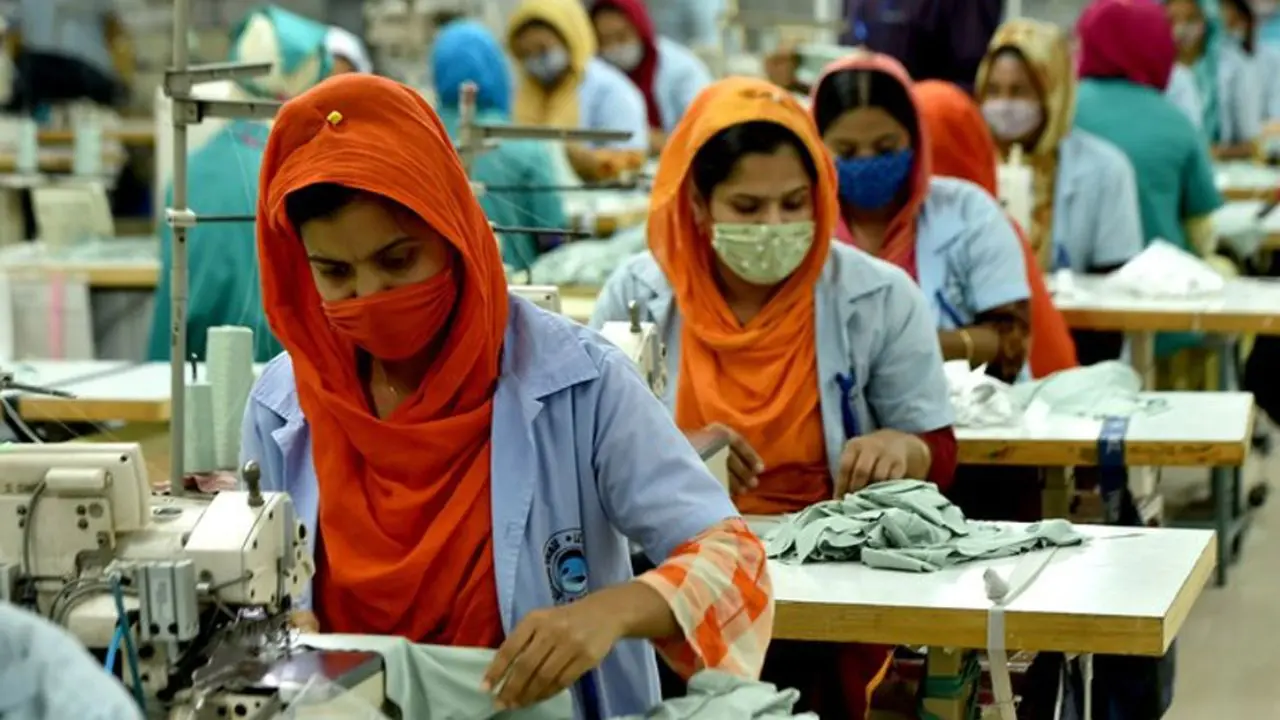 শ্রমিকদের বেতন-বোনাস দিতে ঋণ সহায়তা চান পোশাক শিল্প মালিকরা
