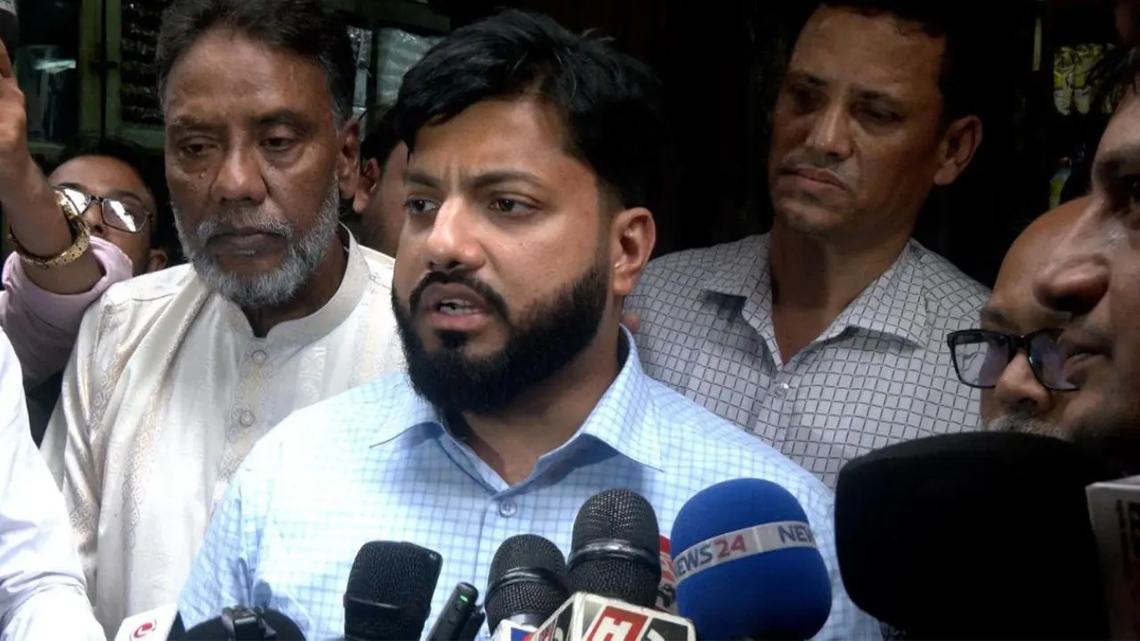বাজার মনিটরিংয়ে জোরদার, সিন্ডিকেটের বিরুদ্ধে কঠোর বার্তা ইশরাক হোসেনের
