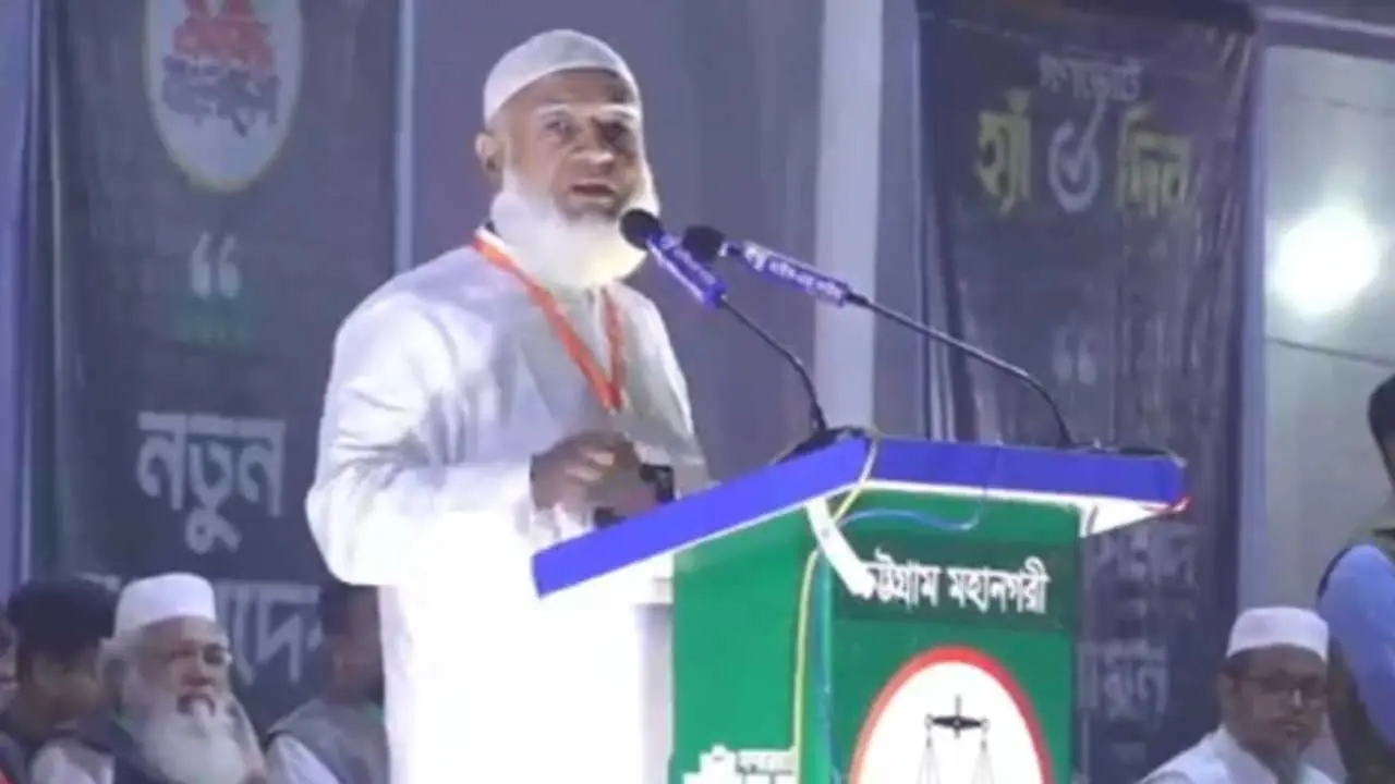 নারীদেরকে মায়ের মর্যাদায় মাথার উপর তুলে রাখব : জামায়াত আমির