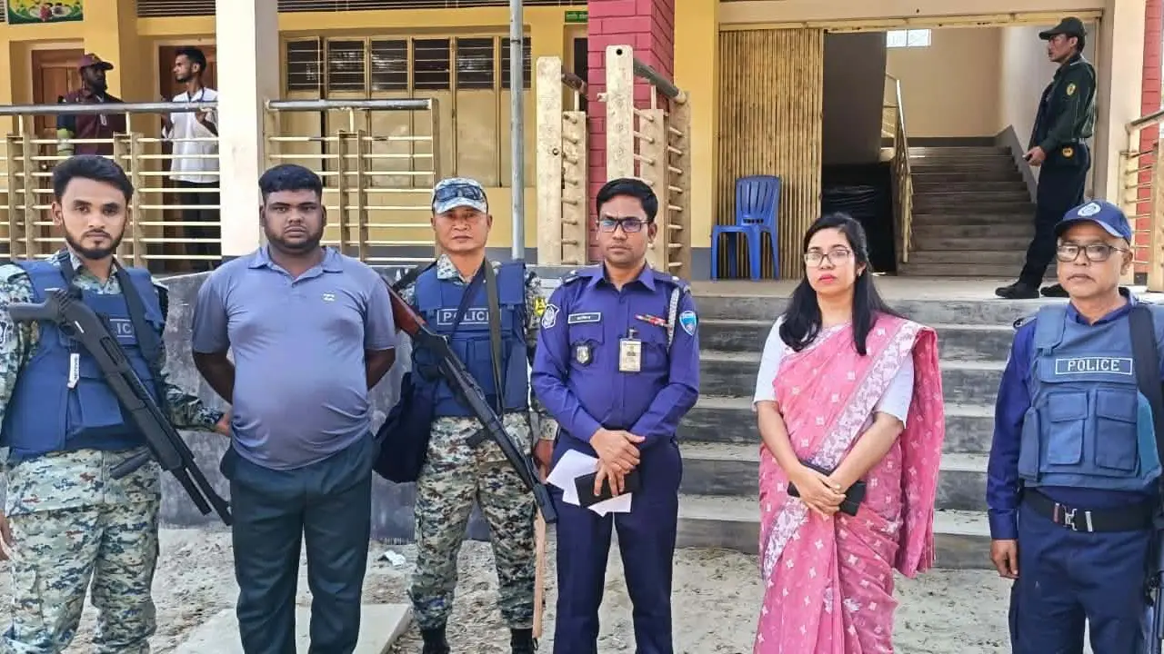 জাল ভোট দিতে এসে যুবক আটক