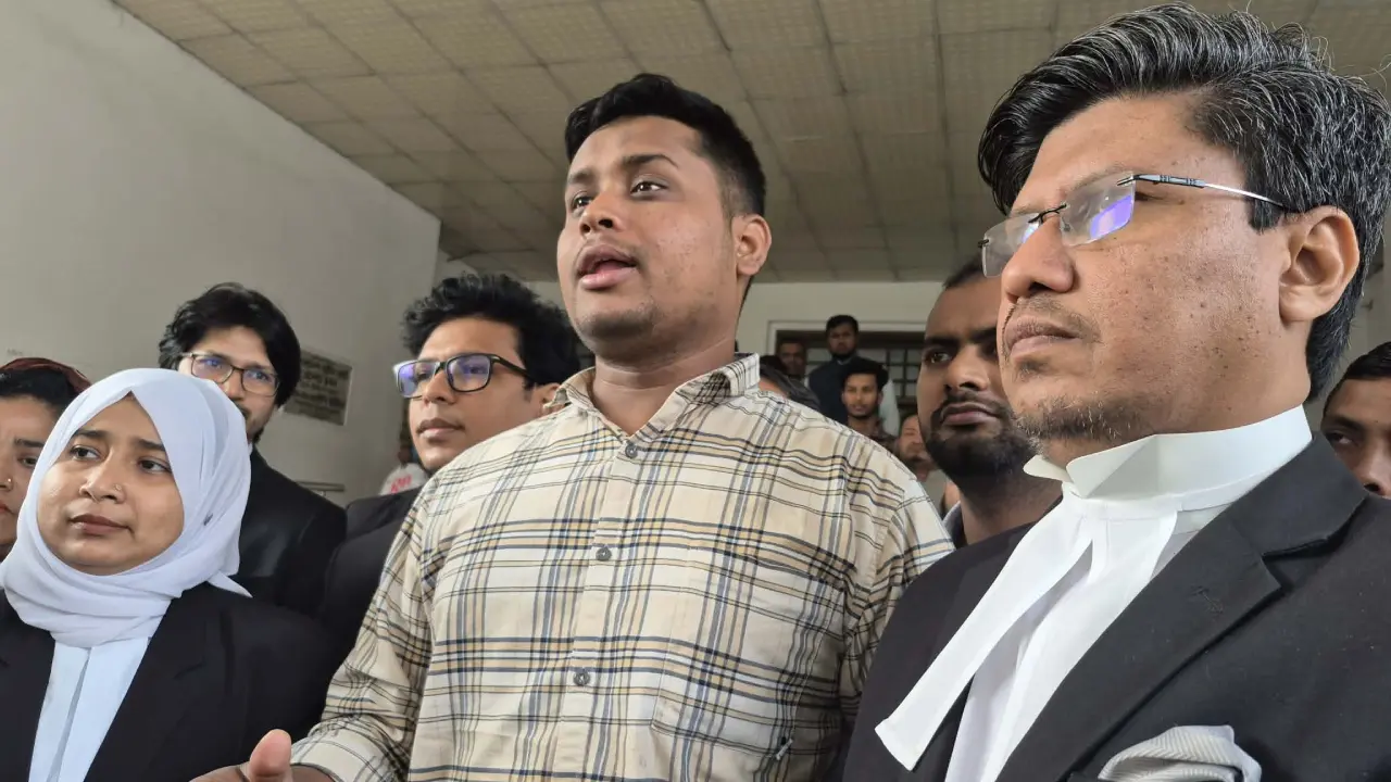 ঋণখেলাপিদের জন্য পরবর্তী বাংলাদেশ জাহান্নাম বানিয়ে দেব : হাসনাত