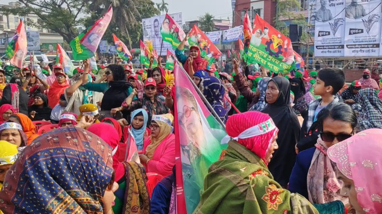 ২২ বছর পর খুলনায় তারেক রহমান, জনসভা ঘিরে নেতাকর্মীদের ঢল