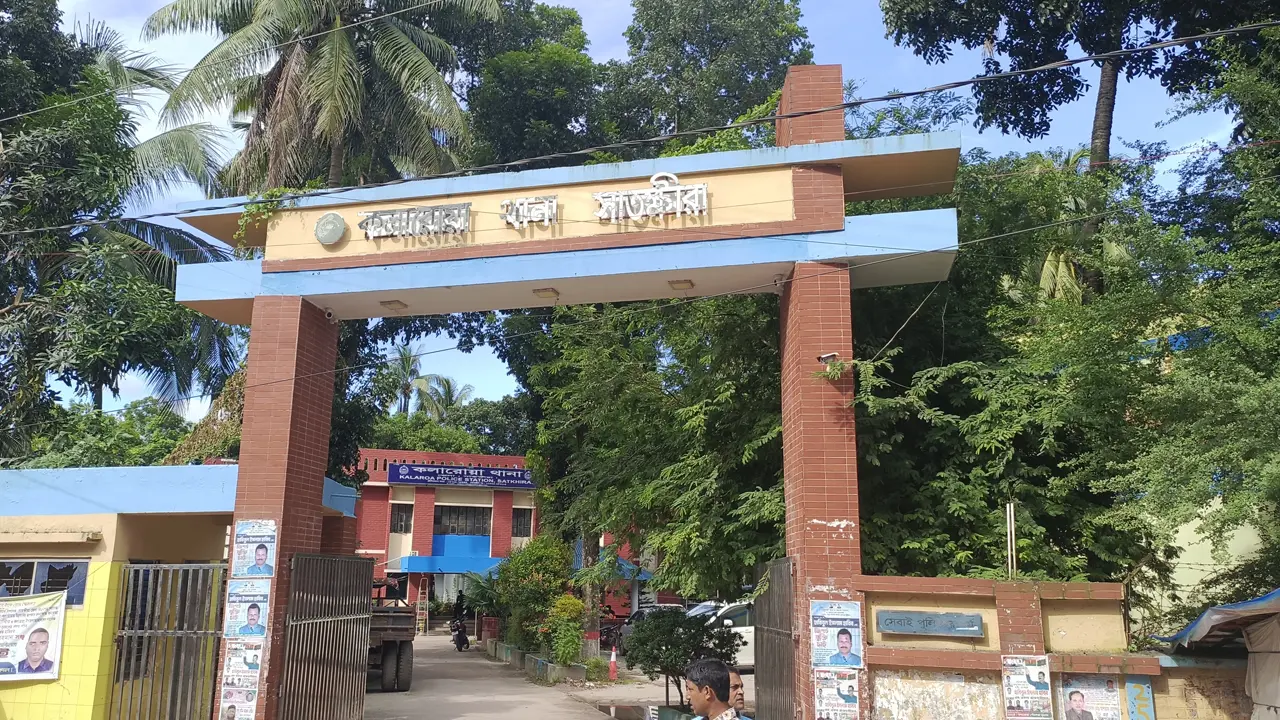 ইটবাহী ট্রলির ধাক্কায় প্রাণ গেল অষ্টম শ্রেণির শিক্ষার্থীর