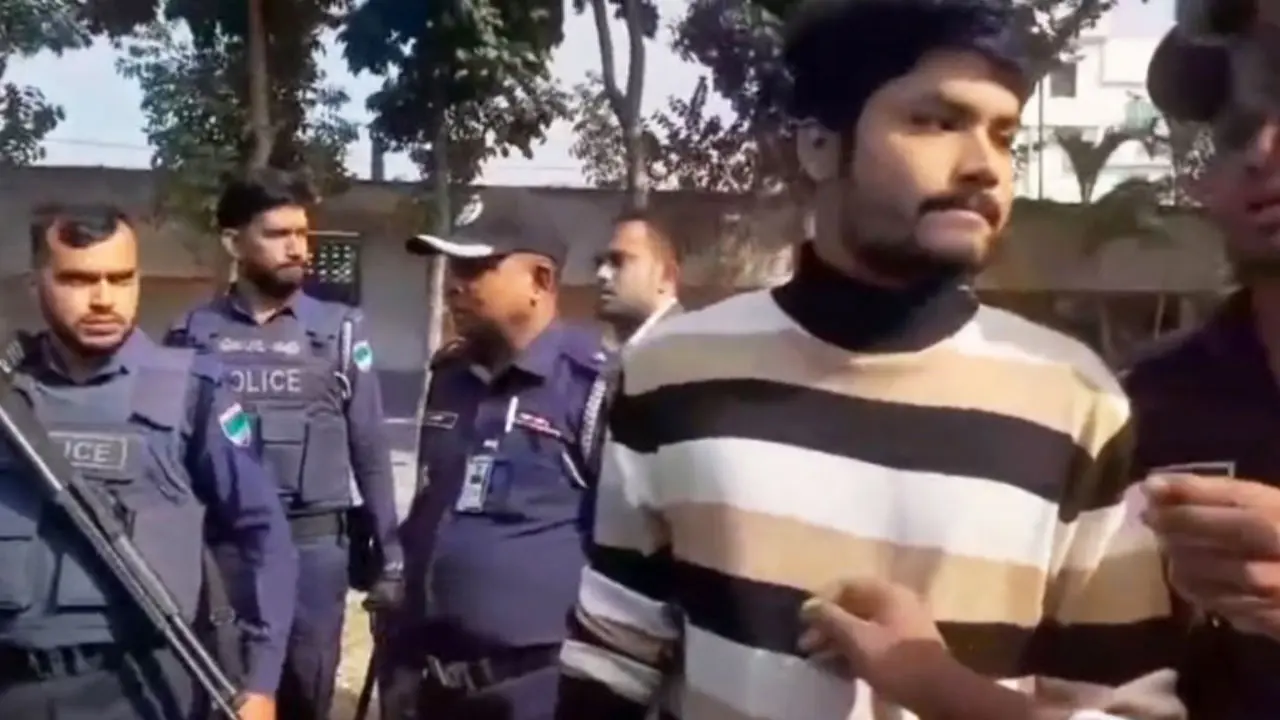 ভোটকেন্দ্রে পুলিশের সঙ্গে অসদাচরণ, যুবকের কারাদণ্ড