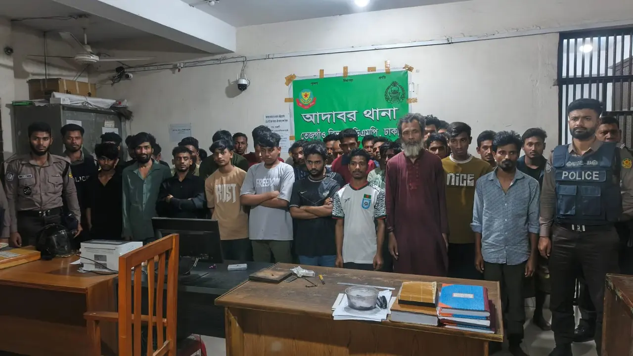 মোহাম্মদপুর-আদাবরে বিশেষ অভিযানে আটক ১০০