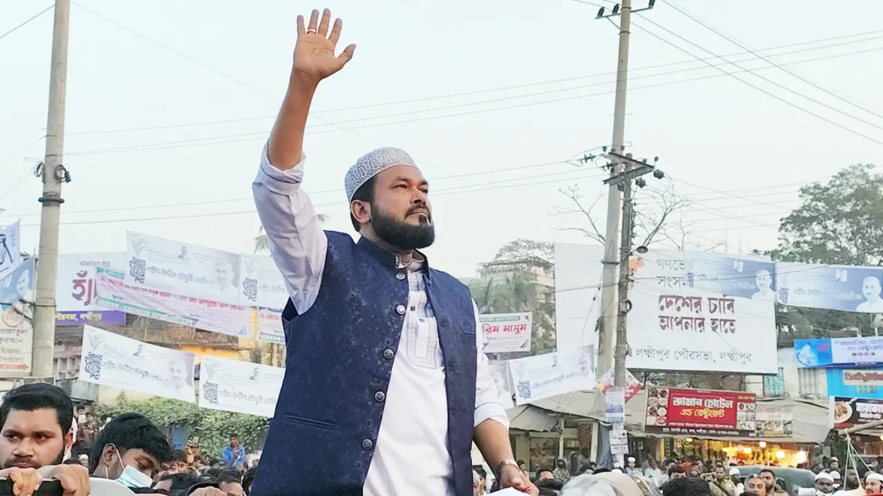 একটি দল বুলেটের প্রস্তুতি গ্রহণ করছে : রেজাউল করিম