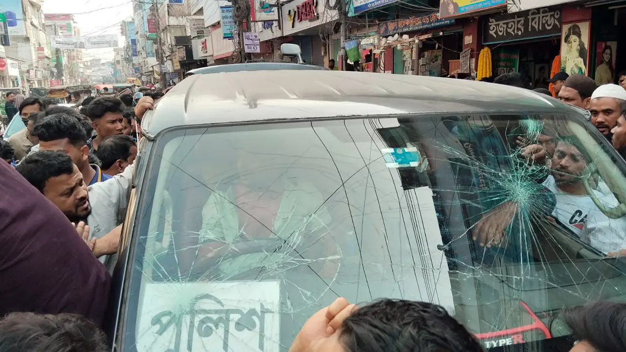 ভুয়া পুলিশ সন্দেহে আসল পুলিশকে মারধর