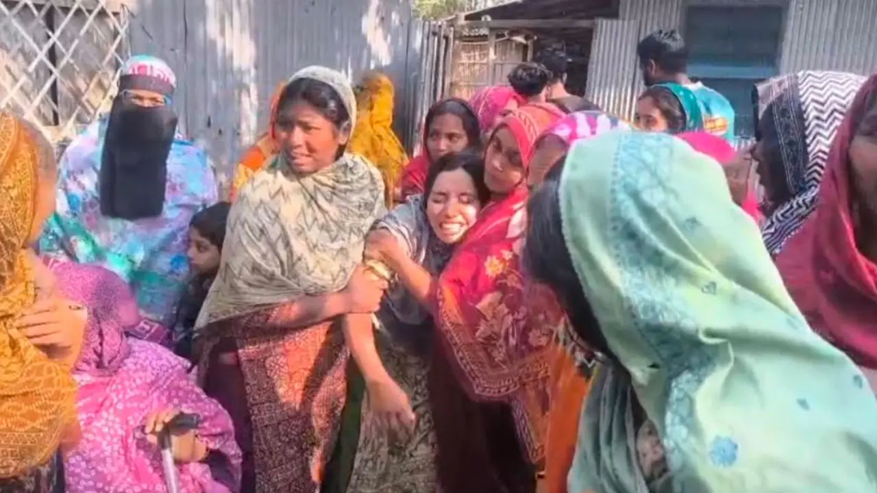 দাদিকে খুন করে নাতনিকে ধর্ষণ ও হত্যা, দুজনেরই মরদেহ উদ্ধার