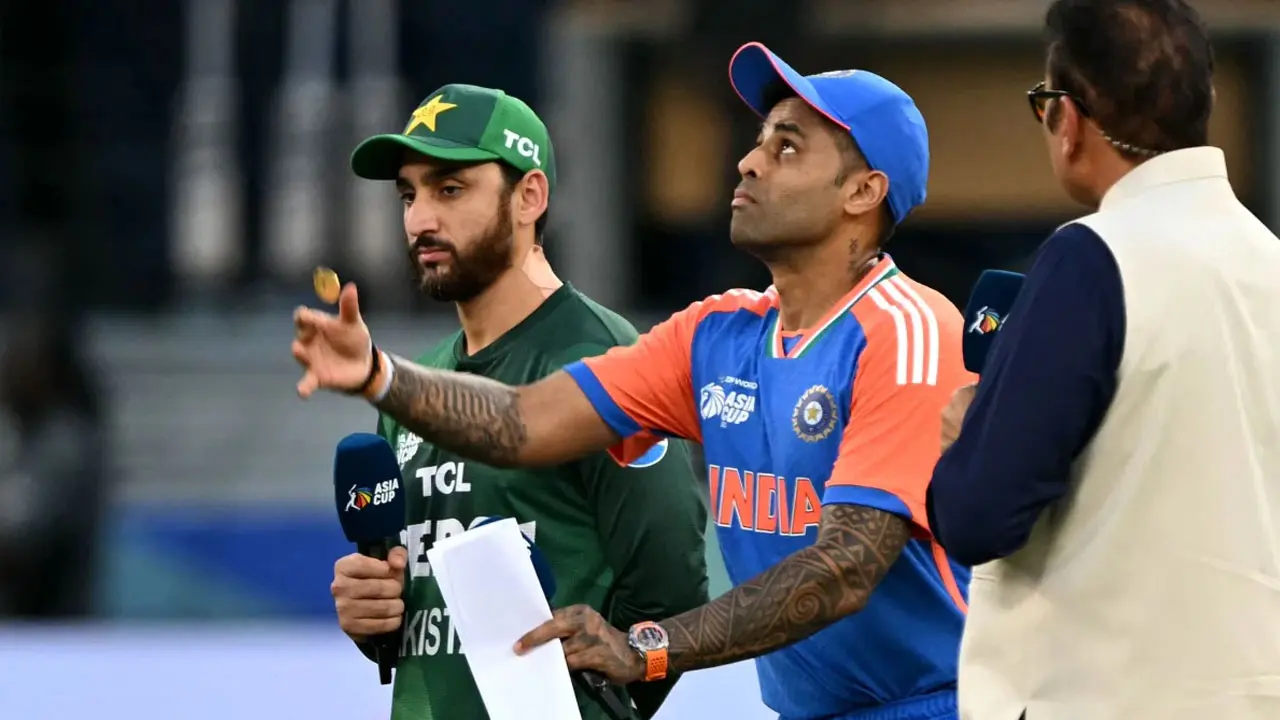 ‘পাকিস্তান নয়, আইসিসি এক ধাপ পিছিয়ে এসেছে’