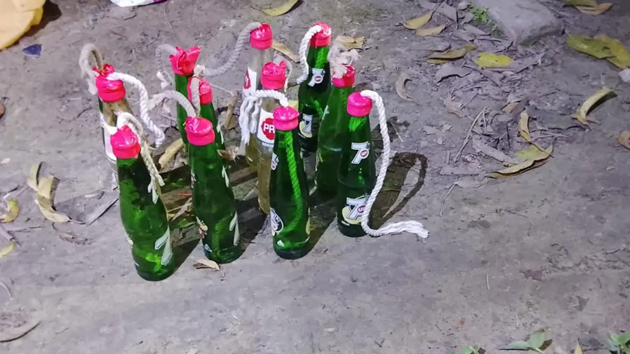 রাজশাহীতে ১২টি পেট্রোলবোমা ও ১৫টি ককটেল উদ্ধার