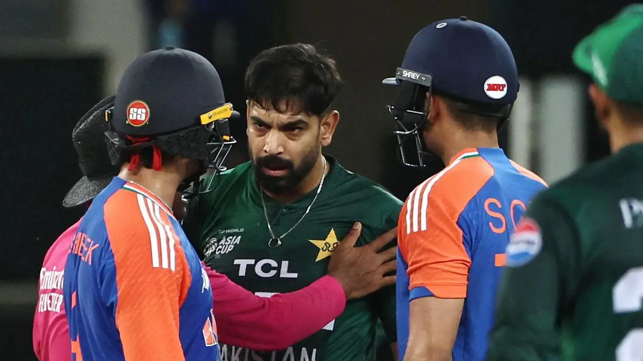 পাকিস্তানের ভারত ম্যাচ বয়কট : ঝড়ের আগে নিস্তব্ধতা, আড়ালে যা চলছে