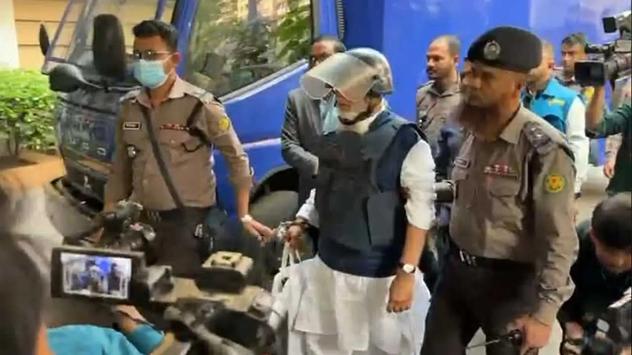 ১৩৬ কোটি টাকা আত্মসাৎ ও পাচার : সালমান এফ রহমানকে রিমান্ডে জিজ্ঞাসাবাদ