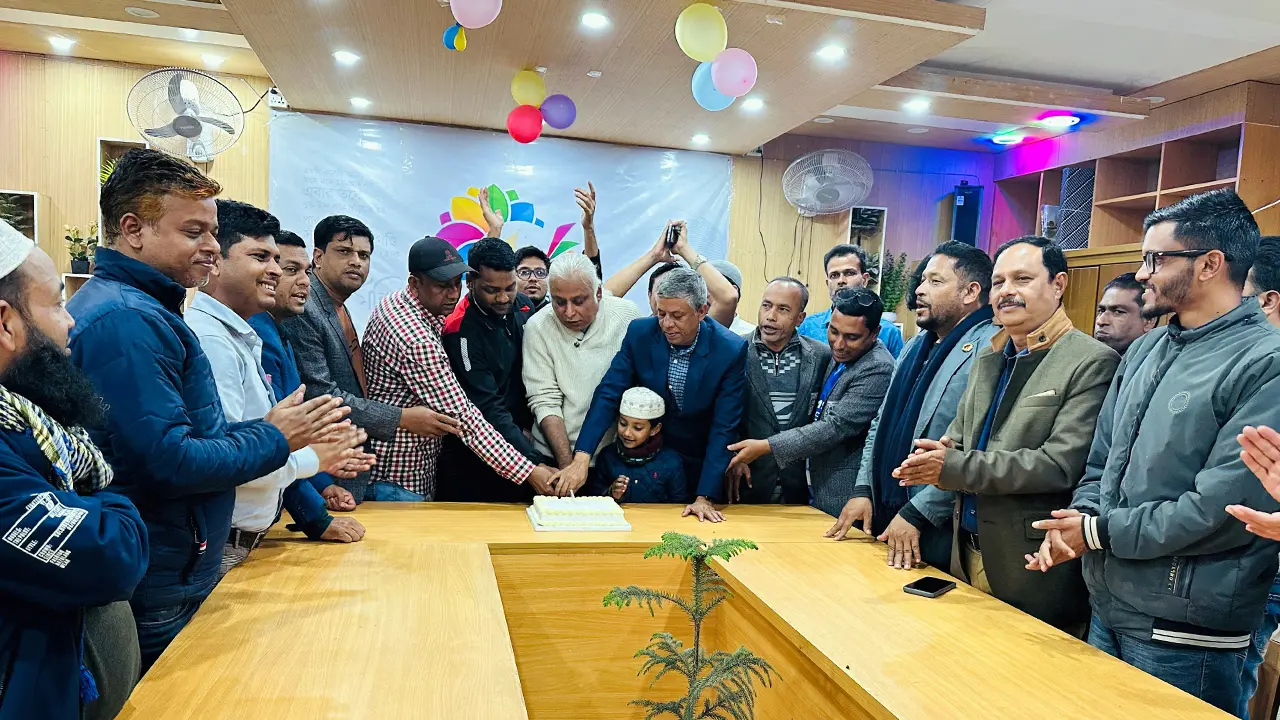 শেরপুরে ঢাকা পোস্টের ৫ম বর্ষপূর্তি উদযাপন