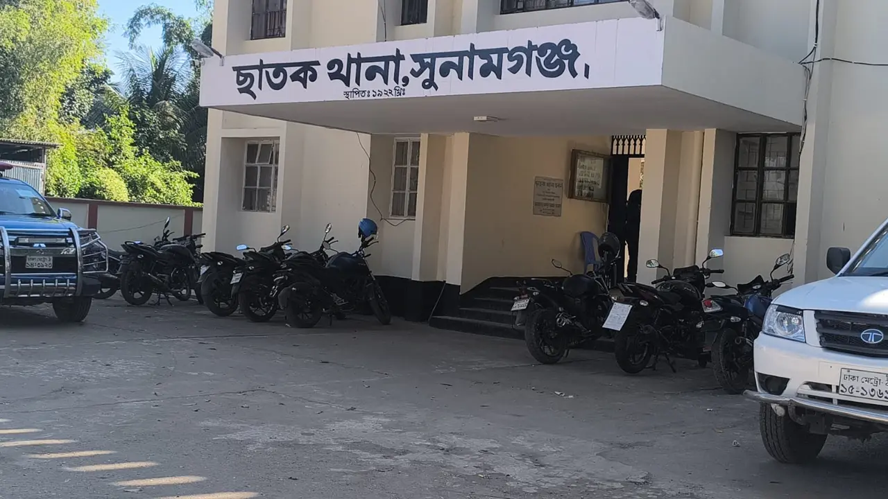 সুনামগঞ্জে মসজিদের টাকার হিসাব নিয়ে দুই পক্ষের সংঘর্ষ, নিহত ১