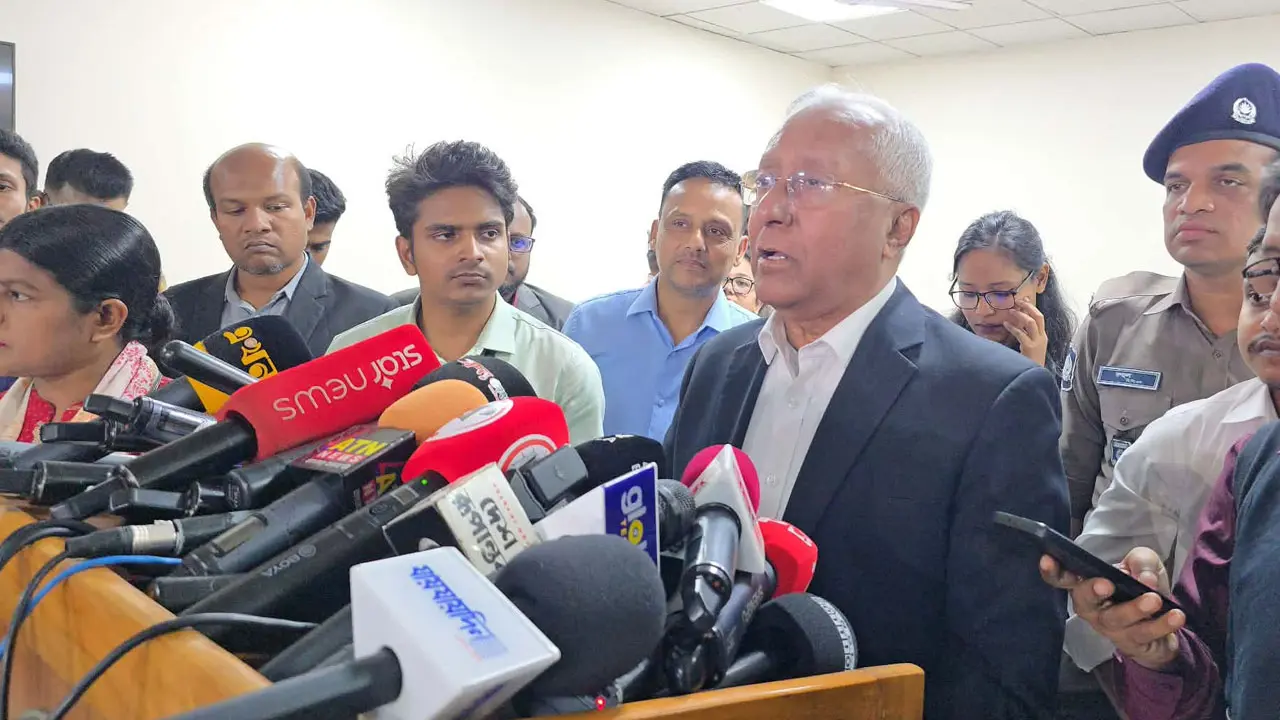 ইসি কী করছে জানতে চায় সুইডেন, বুধবার জানা যাবে চূড়ান্ত প্রার্থীর সংখ্যা
