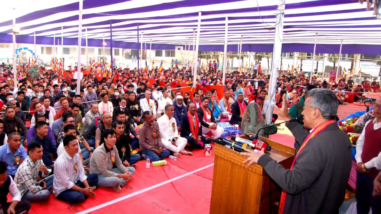 রাষ্ট্রের ক্ষমতা কমিয়ে জনগণের ক্ষমতা বাড়াতে হবে : আমীর খসরু