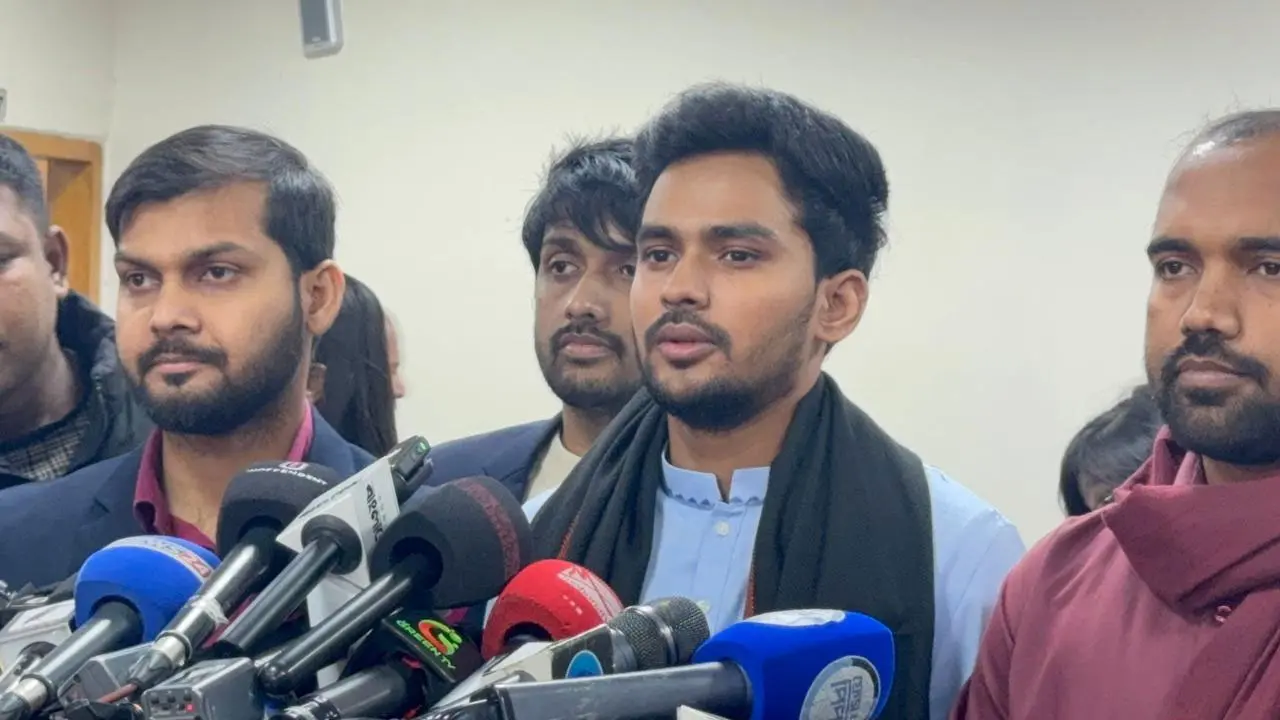 ভোট নিয়ে জনমনে শঙ্কা, আইনশৃঙ্খলা পরিস্থিতি হতাশাজনক : আসিফ মাহমুদ