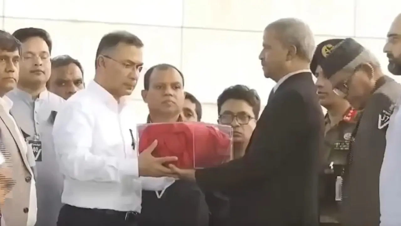আমি বেগম খালেদা জিয়ার ভক্ত ছিলাম অনেক আগে থেকে : আসিফ নজরুল