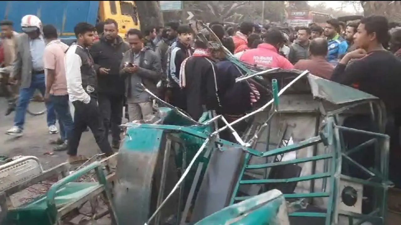 রাজশাহীতে বাস-অটোরিকশার সংঘর্ষে শিক্ষার্থীসহ নিহত তিন