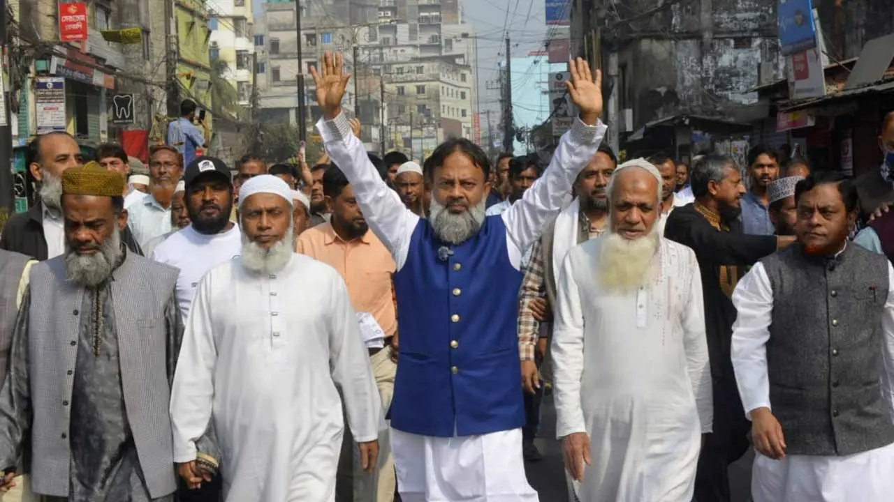 চট্টগ্রামে বিএনপি-জামায়াত প্রার্থীদের প্রচারণায় সরগরম ভোটের মাঠ