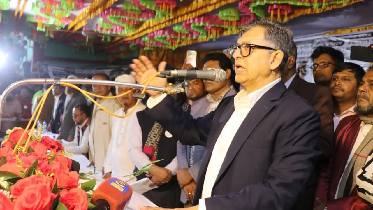 বিএনপি কথায় নয়, কাজে বিশ্বাসী : সালাহউদ্দিন আহমদ