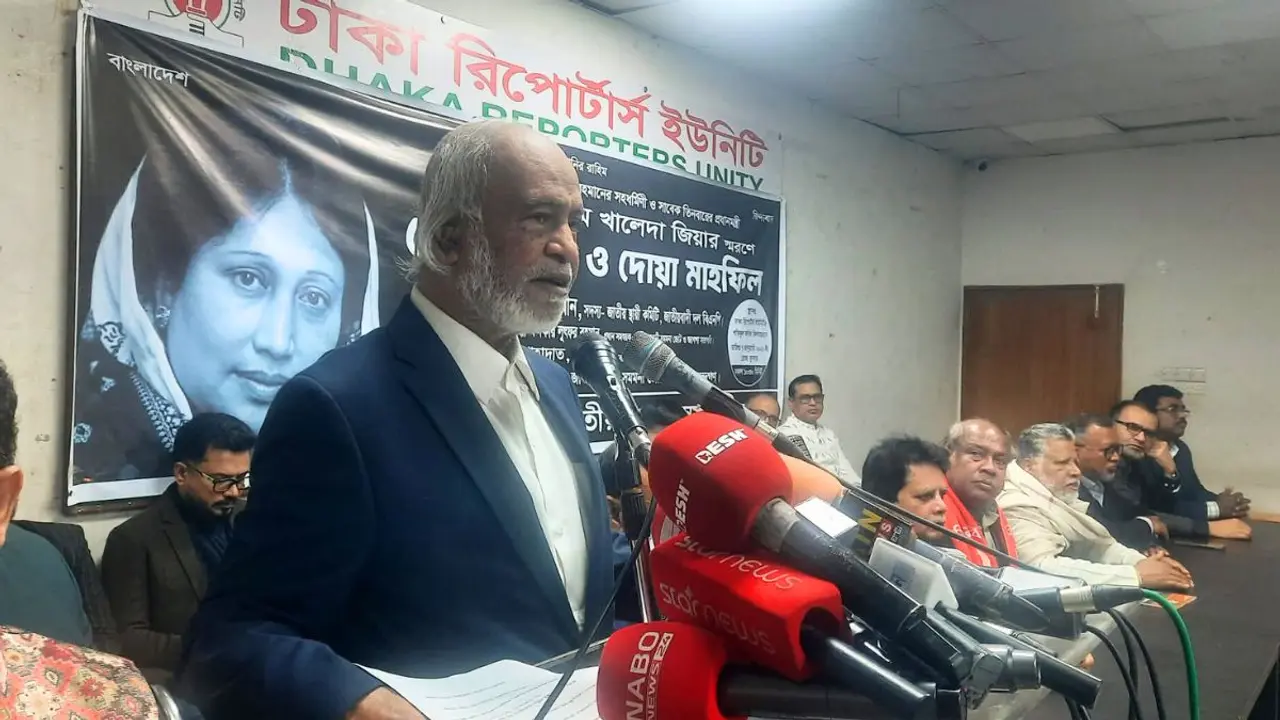 কোনো পরাশক্তিই দেশকে বিরাজনীতিকরণ করতে পারবে না : মঈন খান