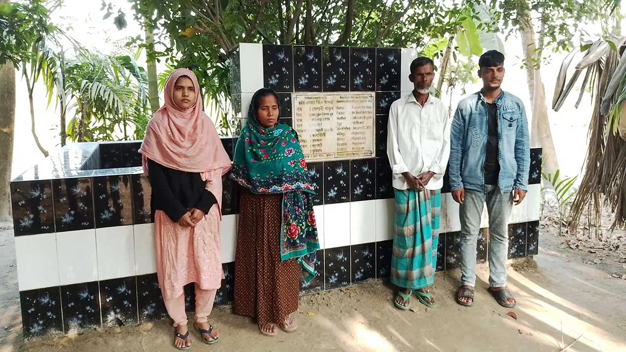 ফেলানী হত্যার ১৫ বছর, বিচার দেখার অপেক্ষায় বাবা-মা
