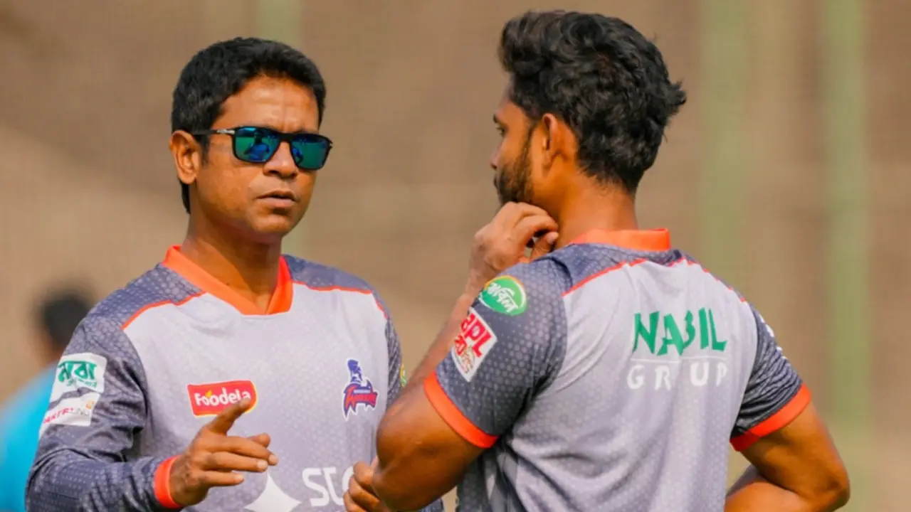 রাজশাহীর একাদশ নিয়ে ‘মধুর সমস্যা’ যেভাবে সামলেছেন হান্নান