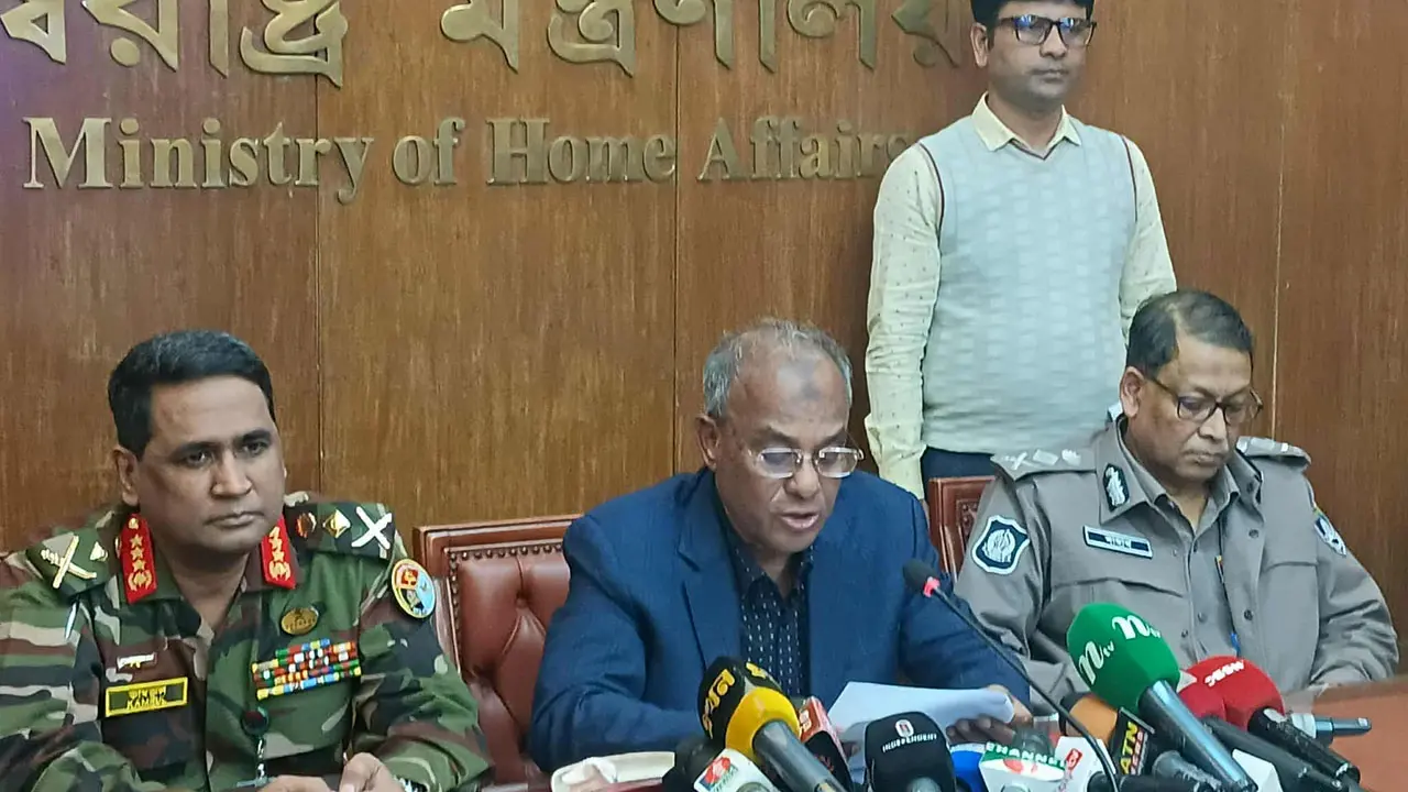 নির্বাচনী নিরাপত্তায় মাঠে থাকবে ডগ স্কোয়াড-ড্রোন