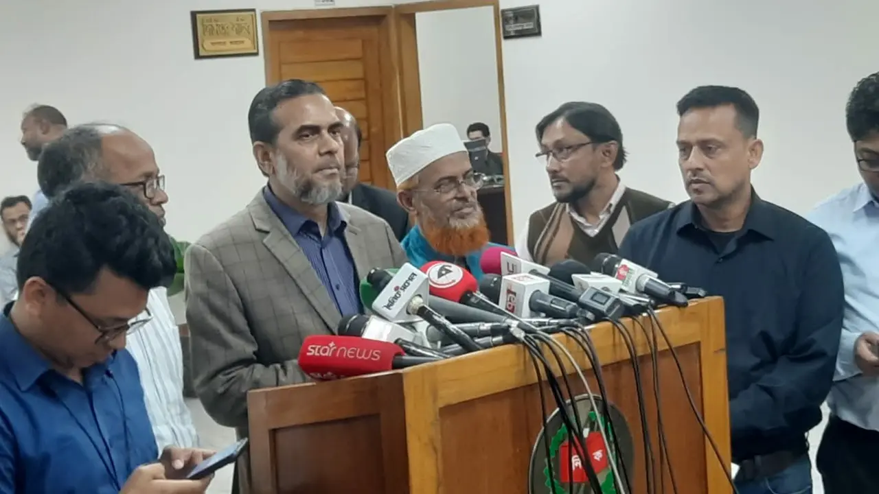 হেনস্তা করা হচ্ছে নারী কর্মীদের, সিইসির কাছে জামায়াতের নালিশ
