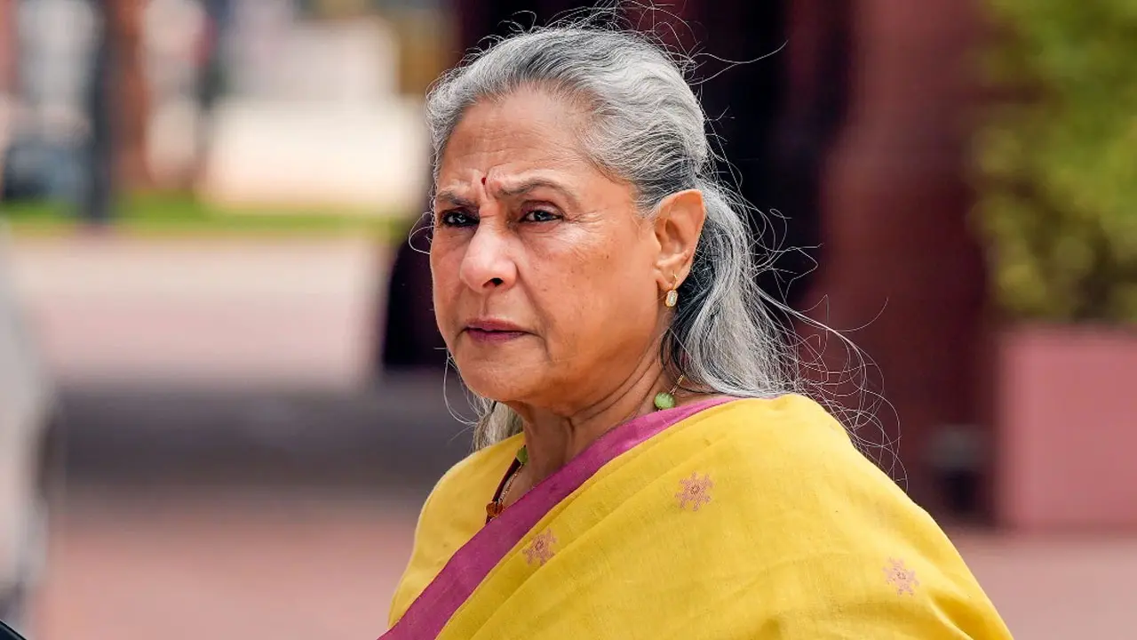 ‘ক্যামেরা নিয়ে ঘুরে বেড়ানো মানেই সাংবাদিকতা নয়’