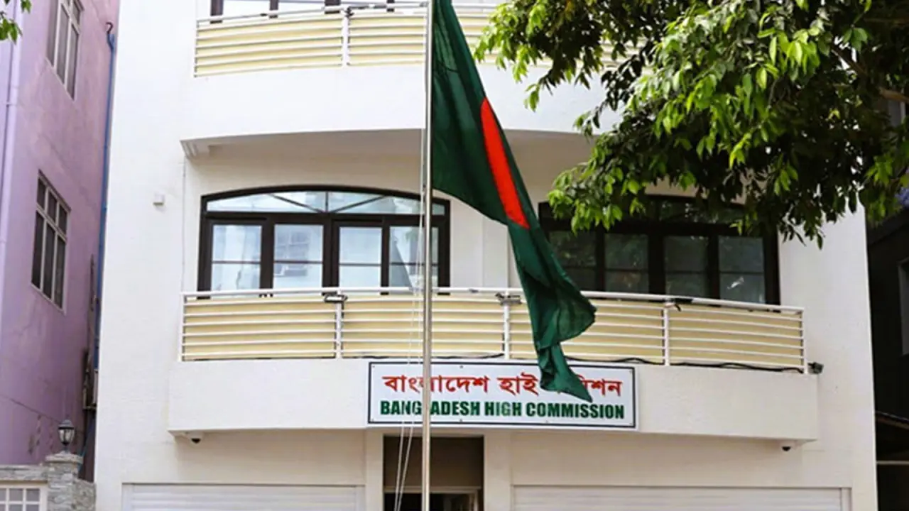 মালদ্বীপে বৈধ হওয়ার সুযোগ, মানতে হবে ৮ শর্ত