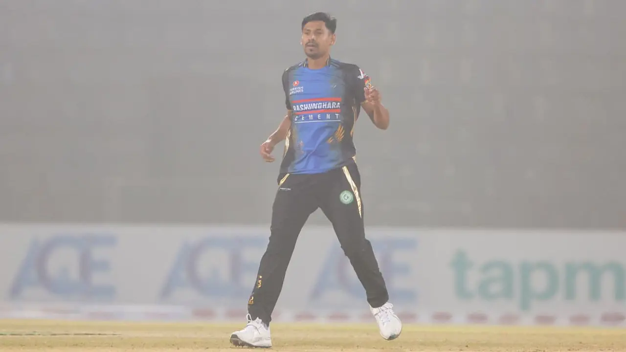 সোহান জানালেন, ‘বিন্দাস’ আছেন মুস্তাফিজ