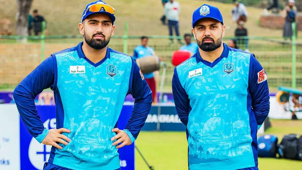 বাবা-ছেলেকে একাদশে রেখে ইতিহাস গড়ল নোয়াখালী