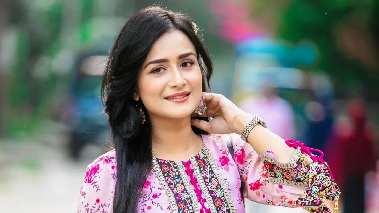 মা হলেন অভিনেত্রী নাদিয়া