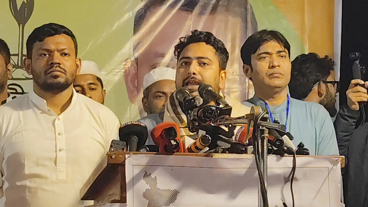 একটি দল তাহাজ্জুদের পর ভোটকেন্দ্র দখলের পাঁয়তারা করছে : নাহিদ ইসলাম