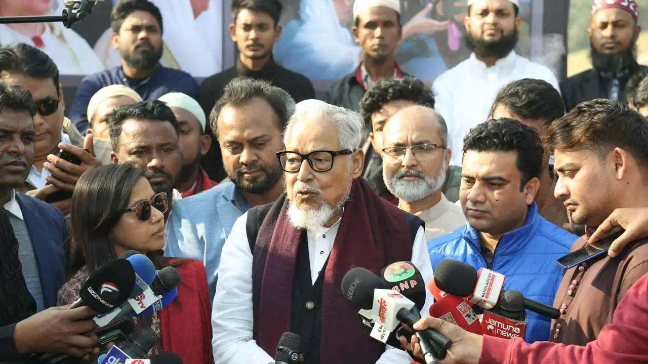 জিয়া উদ্যানে খালেদা জিয়ার সংগ্রামী জীবন নিয়ে আলোকচিত্র প্রদর্শনী