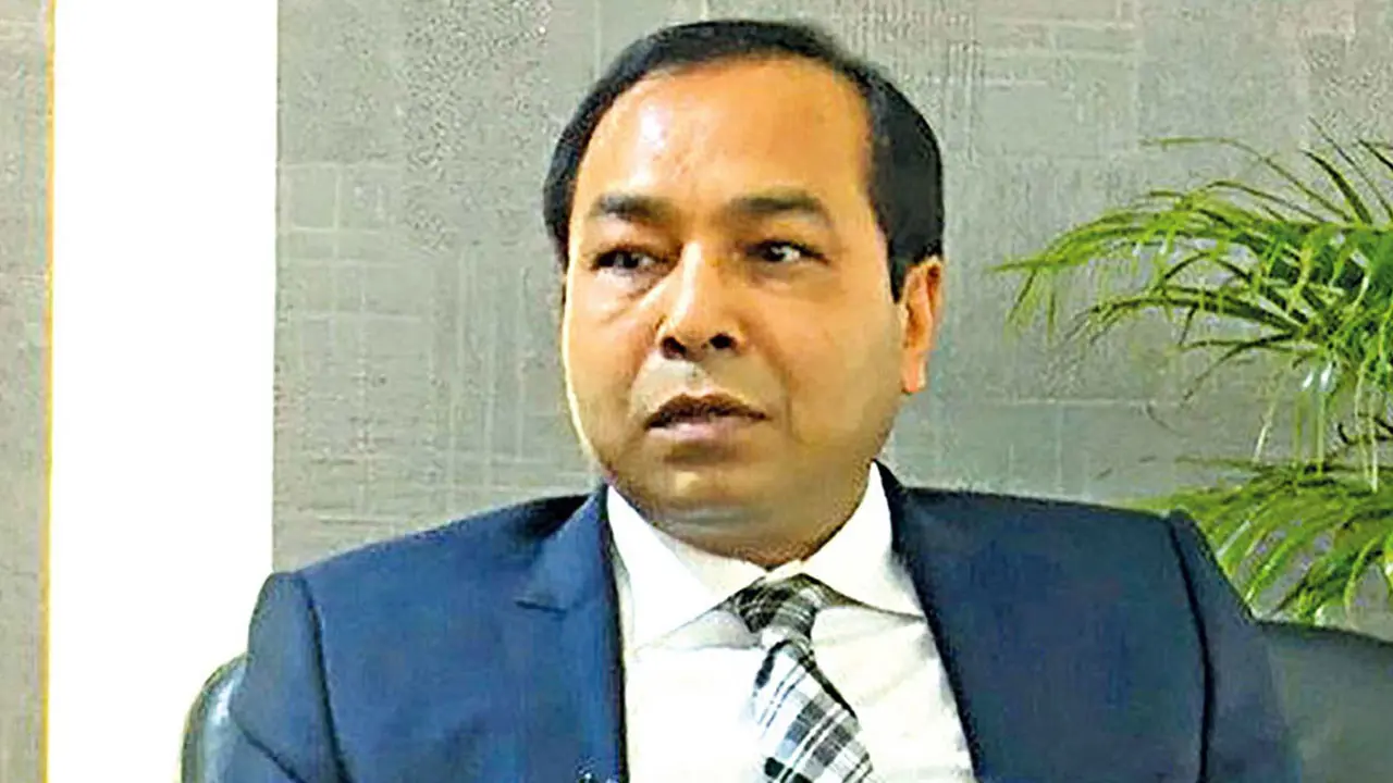 ৪৩৩ কোটি টাকা ঋণ লোপাট : পিকে হালদারসহ ৩৫ জনের নামে মামলা