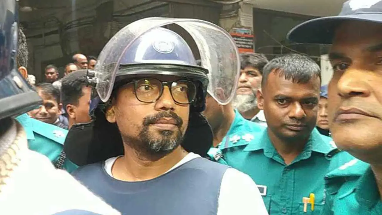 ‘ছাত্রদের দাবিতে পদত্যাগের কথা প্রধানমন্ত্রীকে জানিয়েছিলাম’