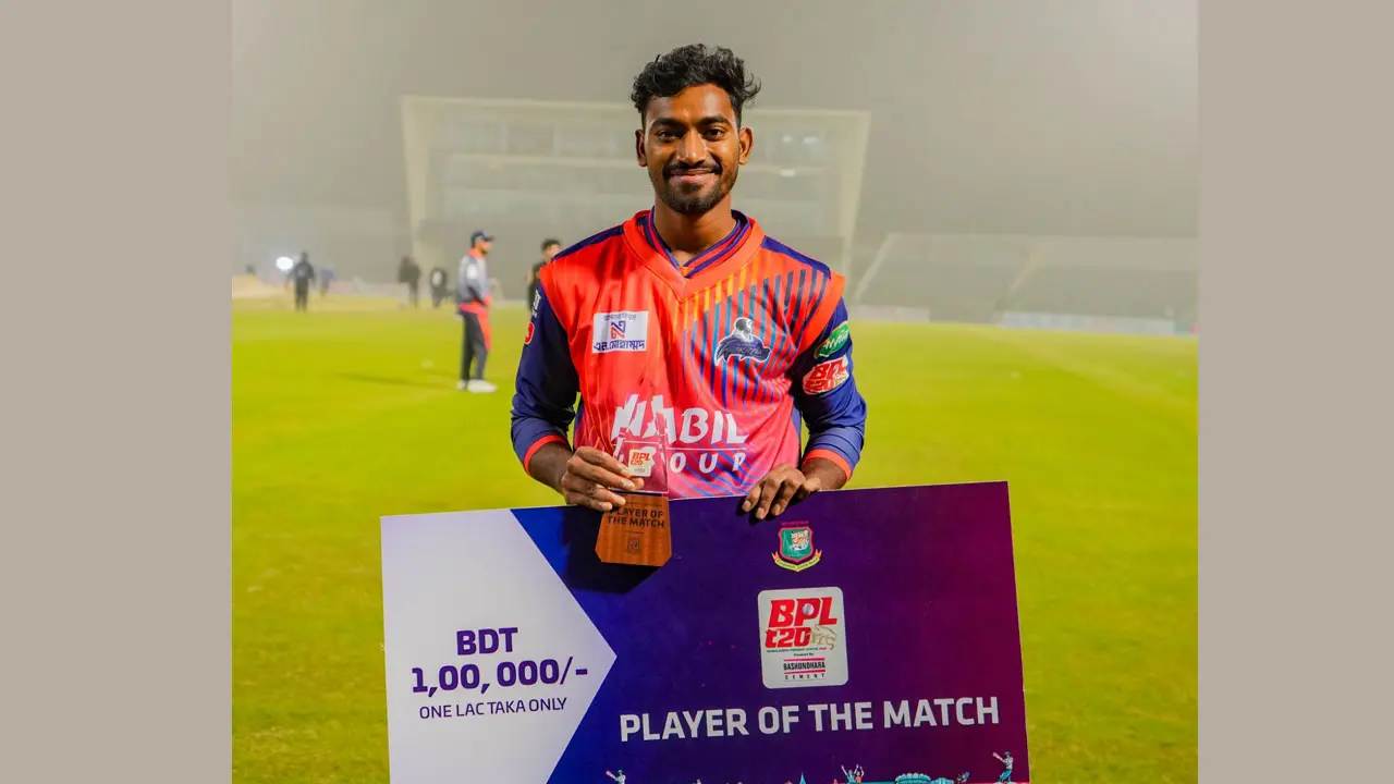 ম্যাচ জয়ী রিপন যে কারণে শান্ত-মুশফিককে ধন্যবাদ দিলেন