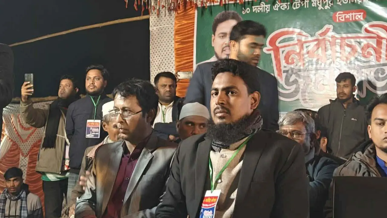 সংস্কার ও বিচারের প্রশ্নে দেশে এখন দুটি পক্ষ :  আখতার হোসেন