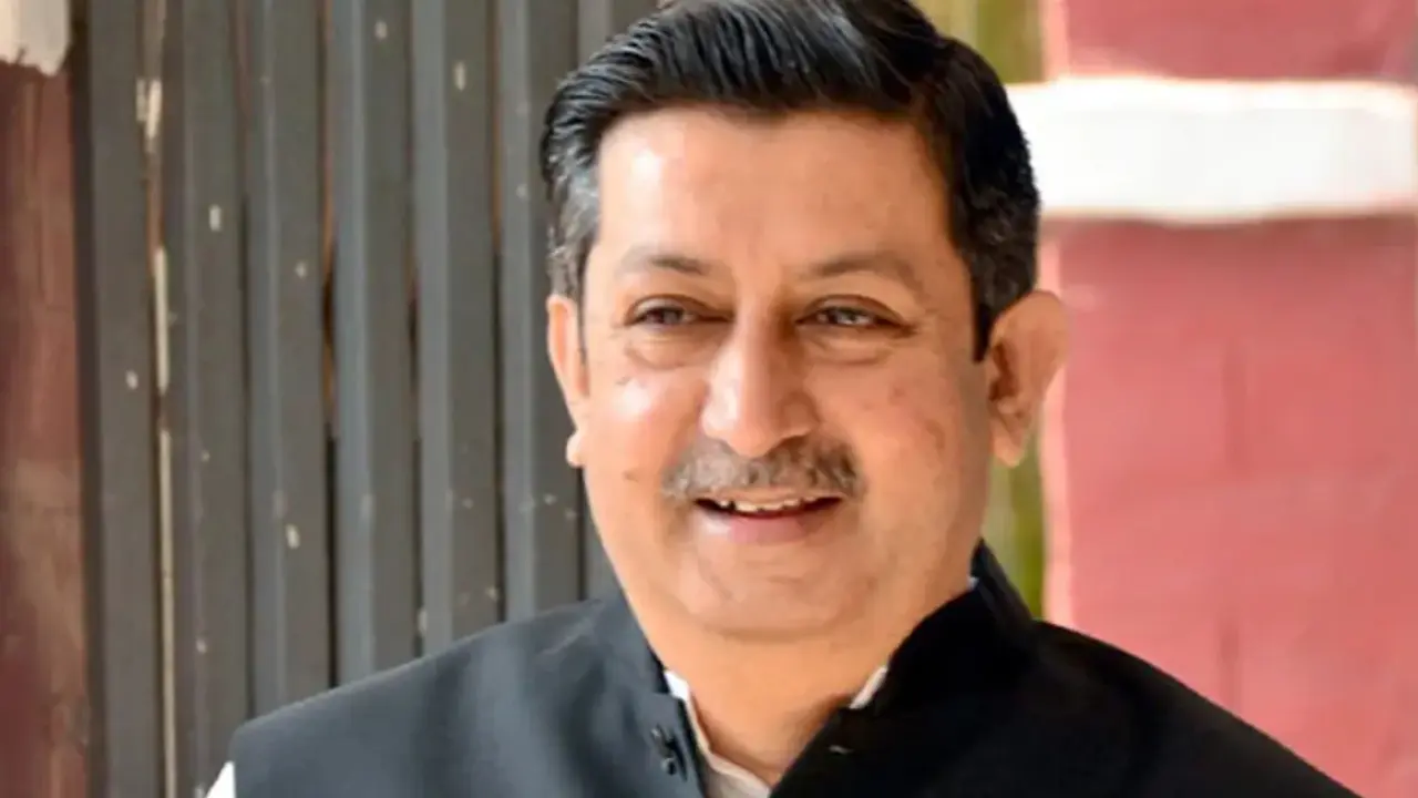 সাবেক এমপি সেখ সালাহউদ্দিন ও পরিবারের ১২১ ব্যাংক হিসাব ফ্রিজ