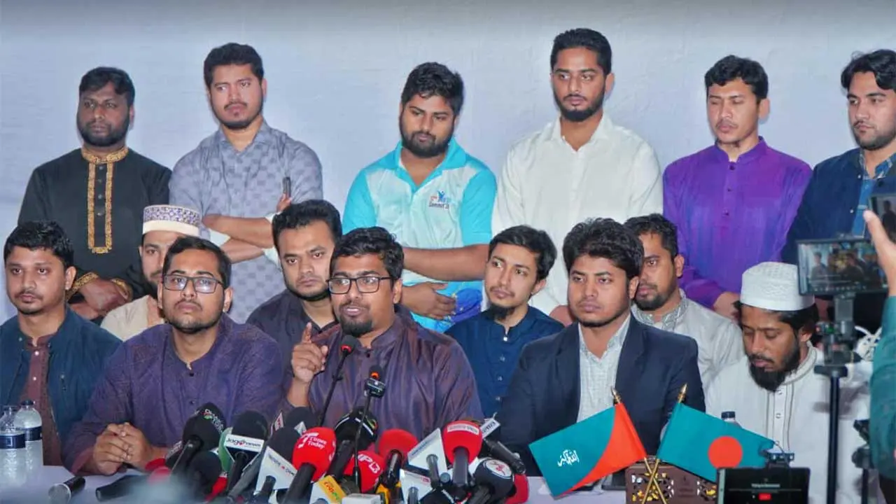শাকসু নির্বাচন বন্ধ হলে দেশব্যাপী কঠোর লাগাতার কর্মসূচির হুমকি শিবিরের