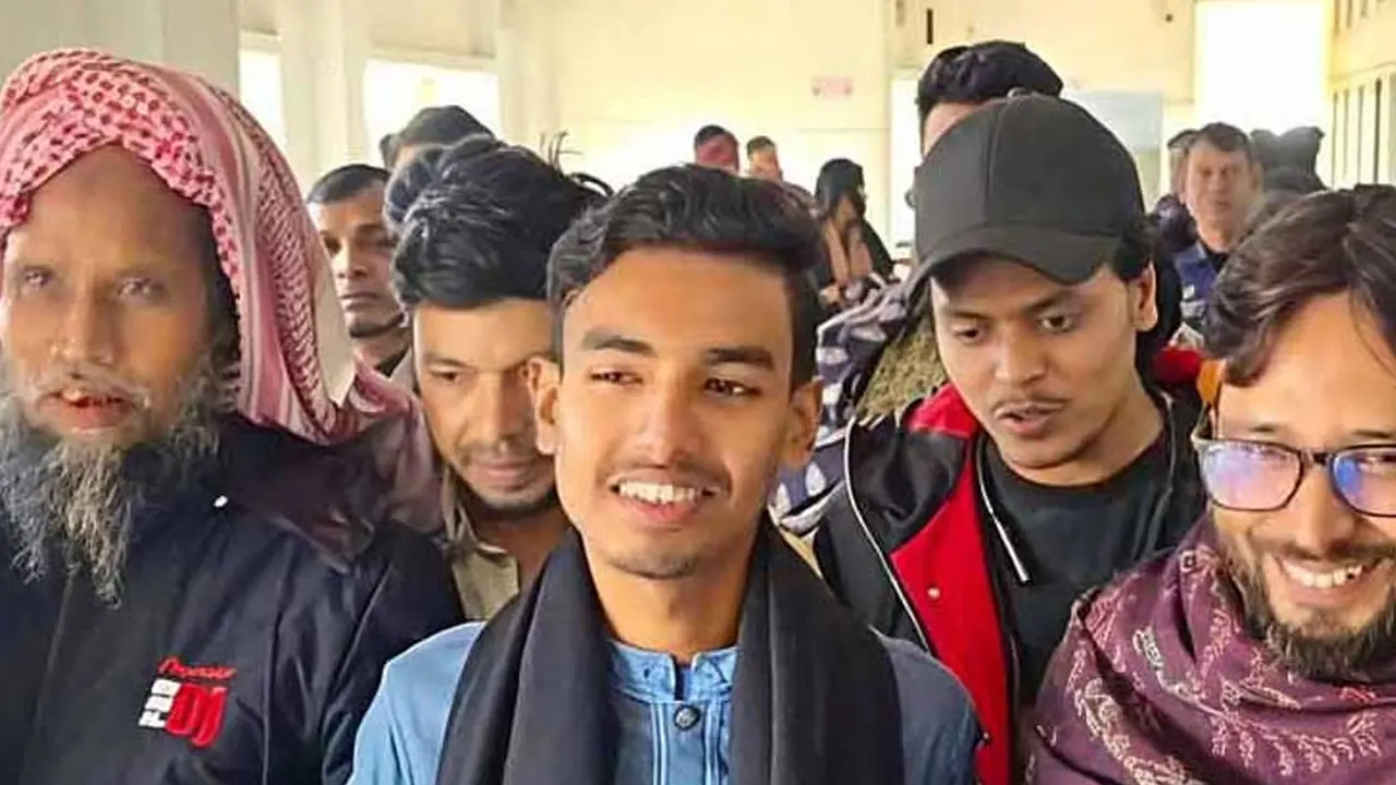 জামিনে মুক্ত বৈষম্যবিরোধী আন্দোলনের নেতা মাহদী