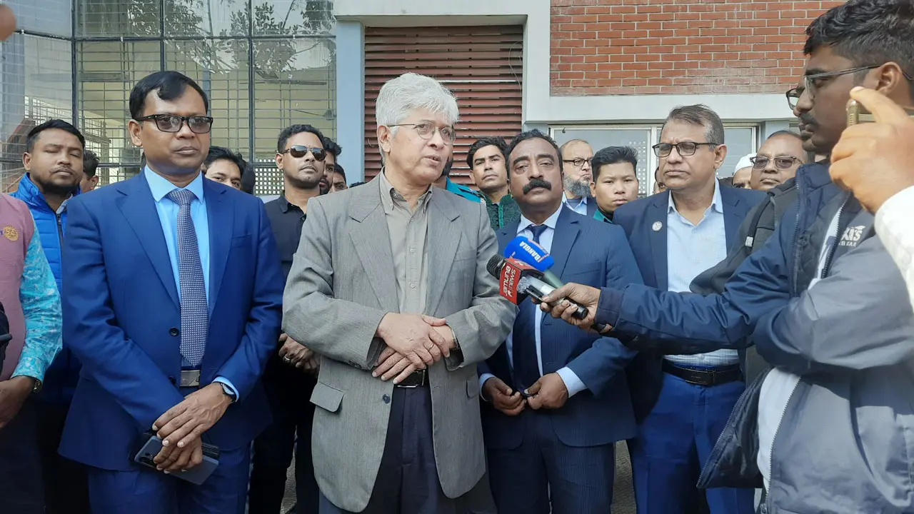 নির্বাচন নিয়ে দুশ্চিন্তার কোনো কারণ নেই : আদিলুর রহমান