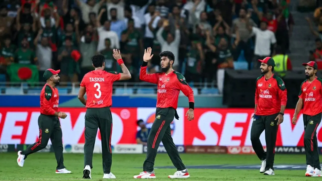 ভারত থেকে বিশ্বকাপ ভেন্যু সরলে বাংলাদেশের জন্য হবে ‘আশীর্বাদ’