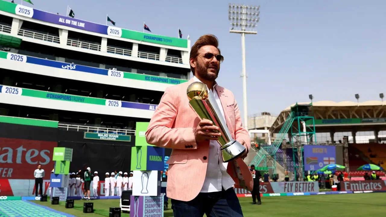 বাংলাদেশের সিদ্ধান্তকে সমর্থন জানিয়ে যা বললেন আফ্রিদি